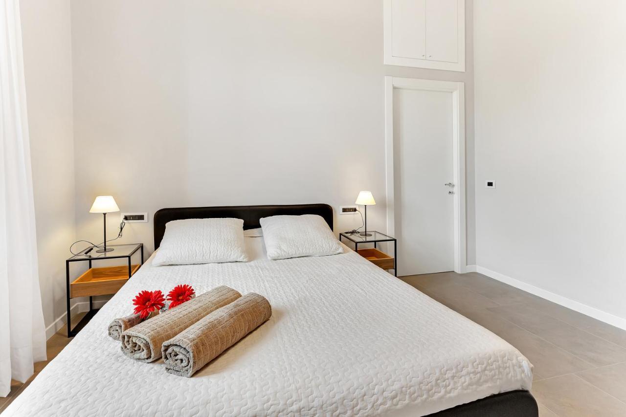 Alessia'S Flat - Naviglio Grande 2 Apartment Buccinasco Ngoại thất bức ảnh